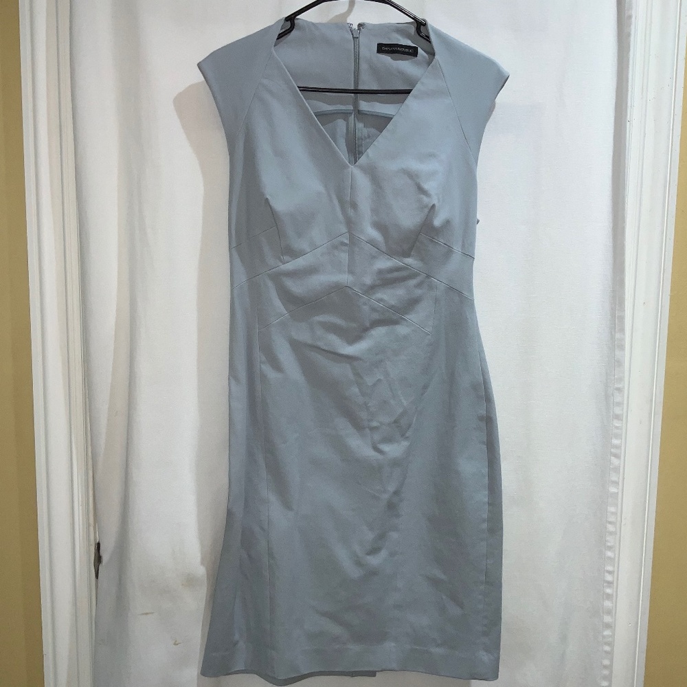 Banana Republic sheath dress sz 6 sleeveless v neck